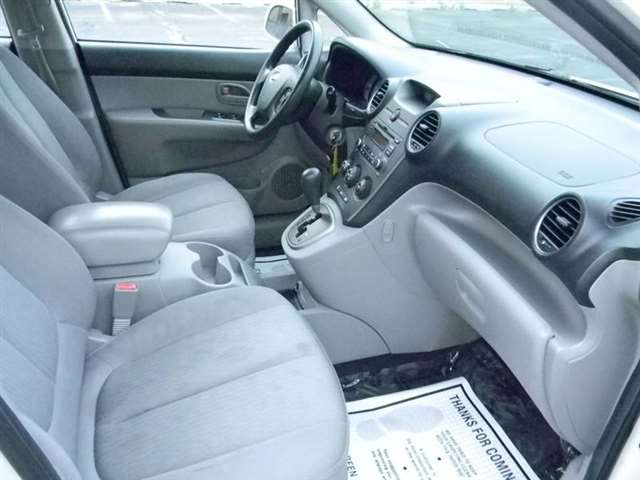 2008 Kia Rondo LX 4dr Wagon V6